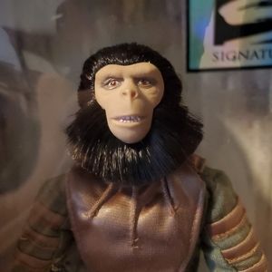 1998 Planet of the Apes Hasbro Signature Series 12 " Cornelius 30th Anniversary